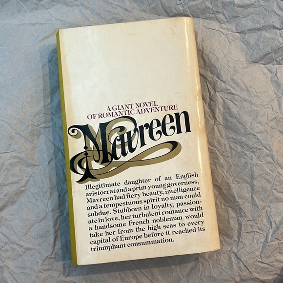 ⭐️FREE⭐️ Maureen by Claire Lorrimer | Book - Picture 2 of 2